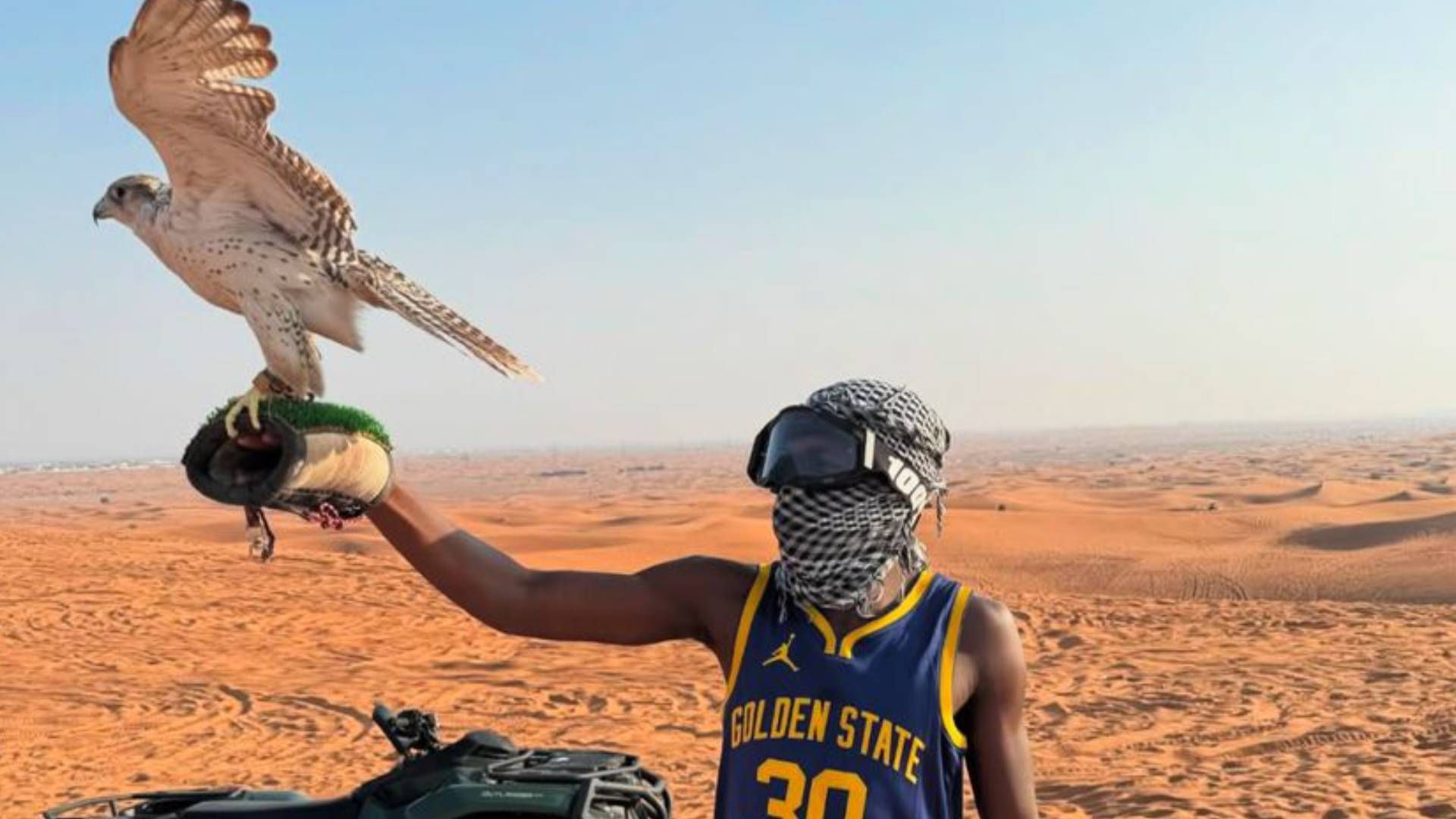 Gourna-Douath-e-la-passione-per-la-falconeria