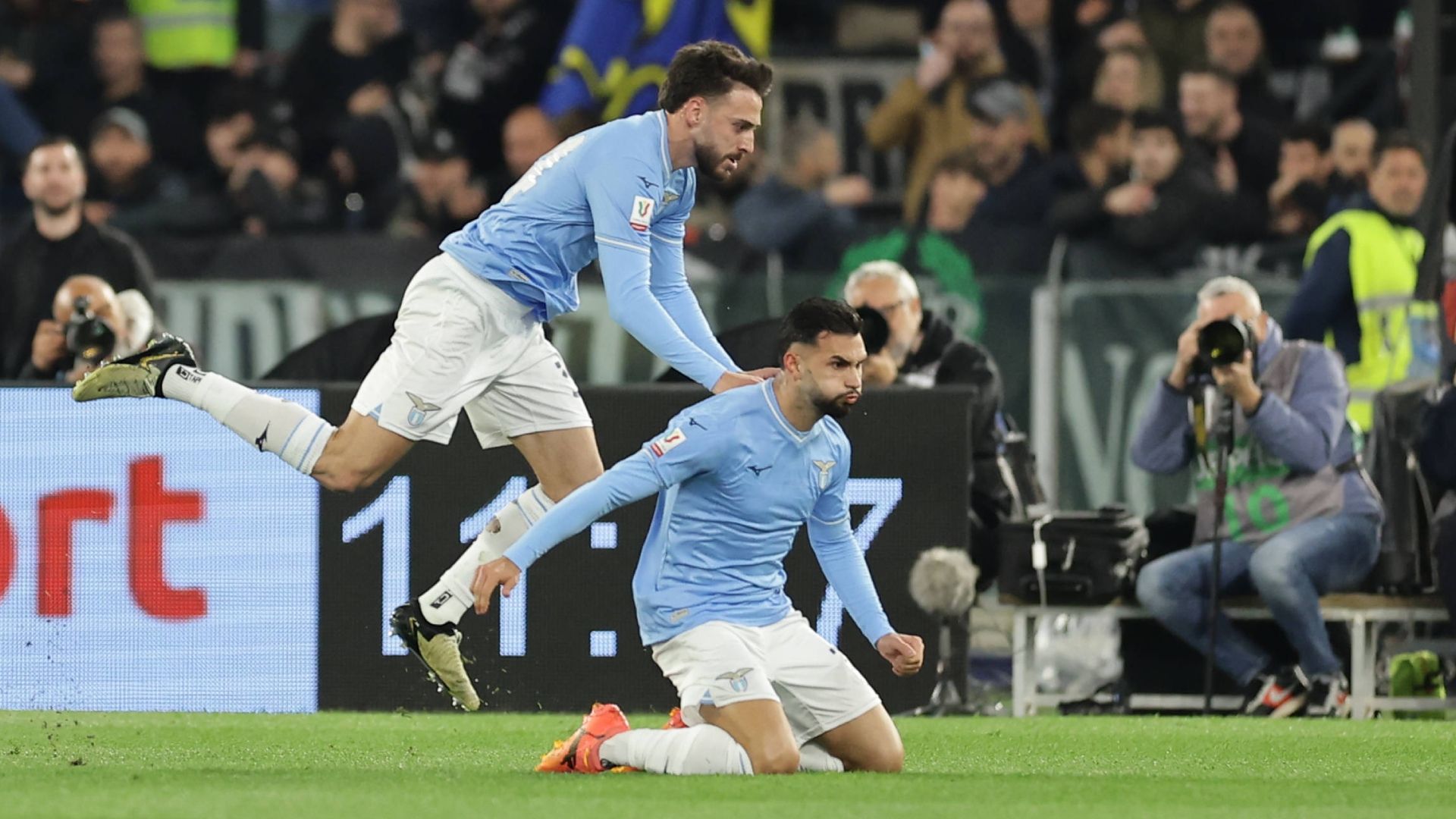 castellanos-esulta-dopo-il-gol-alla-juventus-in-coppa-italia