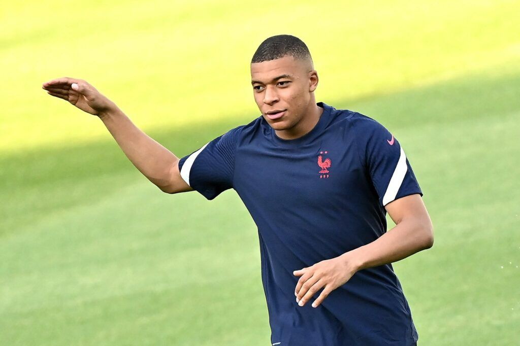 mbappe-traverse-1024x682-1