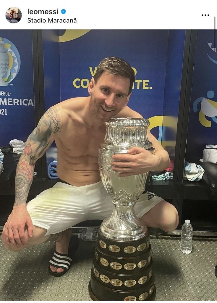 record-social-di-messi-734x1024